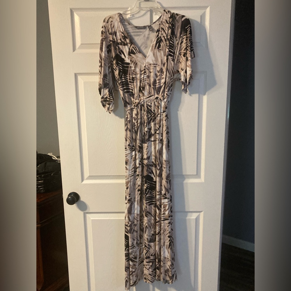 Lisa Rinna Collection Brown and Cream Puff Sleeve Wrap Maxi Dress